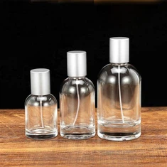 Boca parfema koja se može ponovo puniti